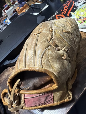 #ad Vintage Rawlings Custom “Bilt” Baseball Glove $59.99