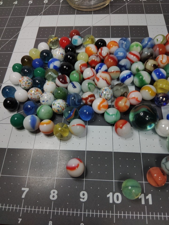 130 Lot~Vintage Random Marbles In A Clear Ball Jar Attic Found Marbles ...