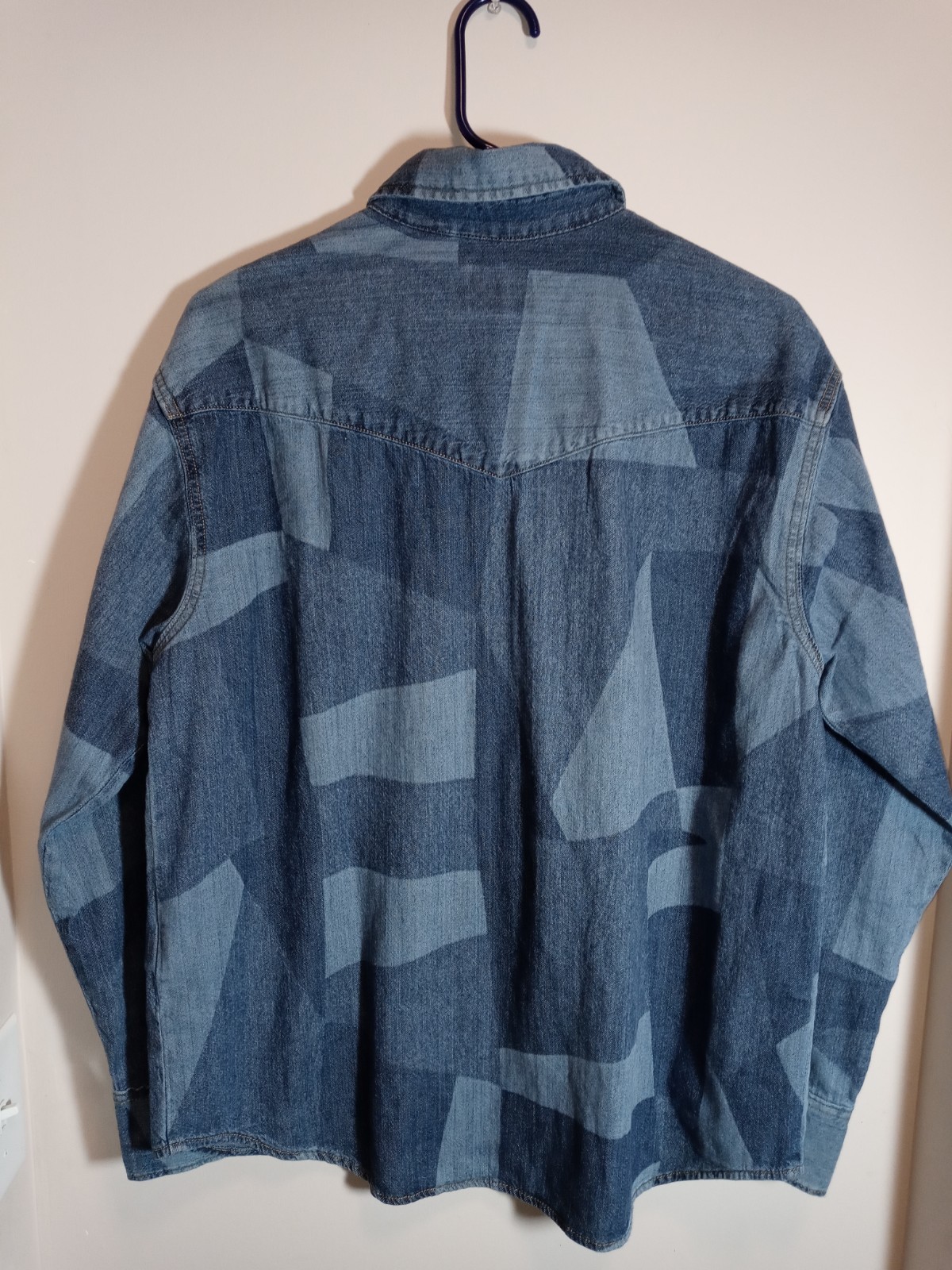Levi's Dylan Oversized Western Patchwork Print De… - image 2