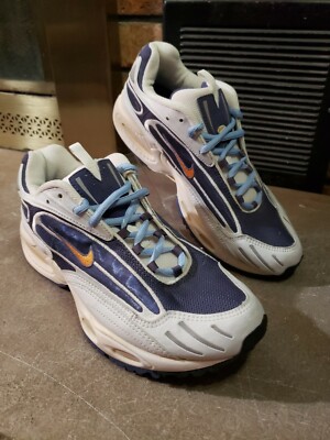 nike triax women's running shoes