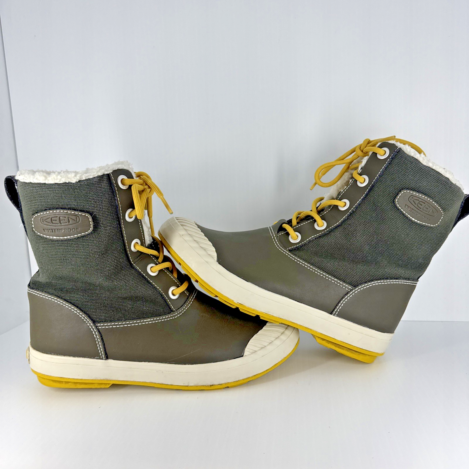 Stivali invernali impermeabili KEEN Elsa da donna taglia 7 stivali in pelliccia sintetica clima freddo