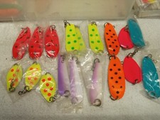 Box 8/11 Salmon Spoons Mix Of 18 New.