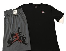 NWT NIKE AIR JORDAN BOY'S 2 PC SET BLACK SHORT SLEEVE MESH SHORTS GRAY L 12-13
