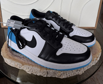 Jordan Air Jordan 1 Low OG UNC Herren Sneaker Weiß/Schwarz/Blau US 11 CZ0790-104