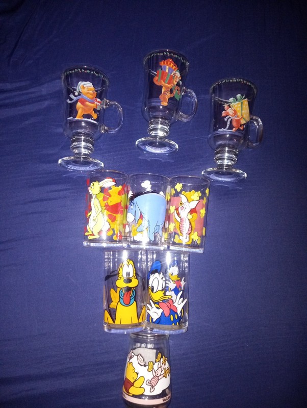 Vintage Walt Disney collectible Glasses and Christmas Mugs(winnie the pooh&tunes