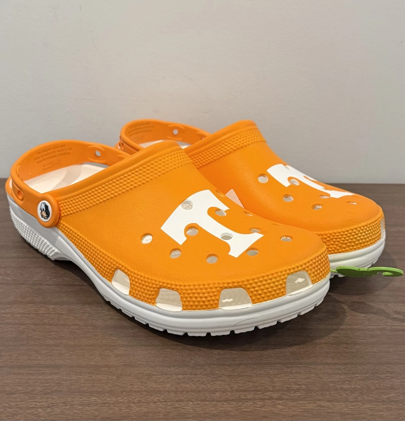 Crocs Tennessee Volunteers Vols Orange Classic Clogs Shoes Men’s 8 Women’s 10