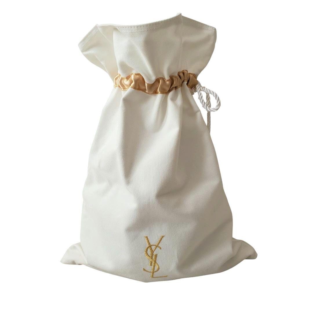 Bellissimo oggetto modello raro borsa con coulisse Yves Saint Laurent Cassandra rara