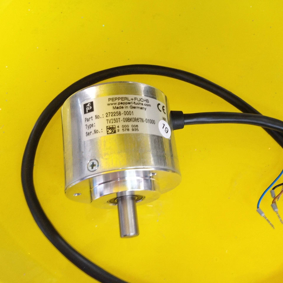 New TVI50T-09BK0R6TN-01000 rotary encoder In Box For Pepperl+Fuchs Free Shipping - Image 3 of 4