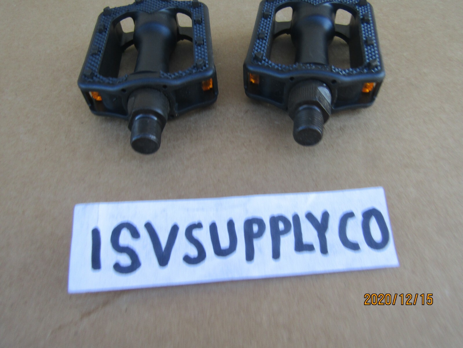 NEW  1/2'' KID BICYCLE PEDALS FOR 1 PC. CRANK BIKES: FOR 12'', 14'', 16'' & 18''