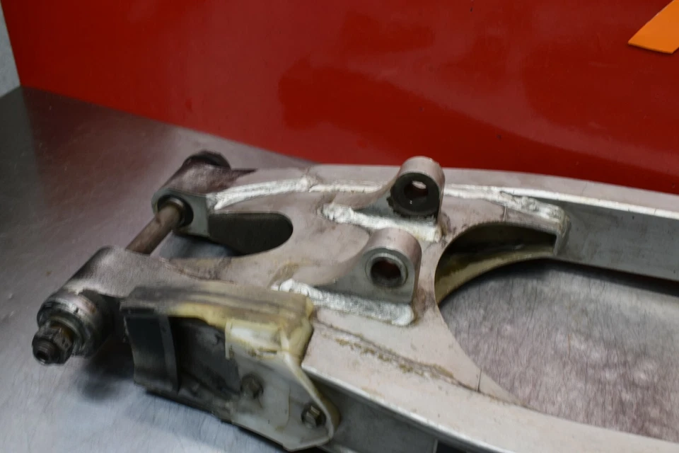 1982  Yamaha  YZ490 Swing Arm  Yz 490 82 7or  - Image 2 of 4