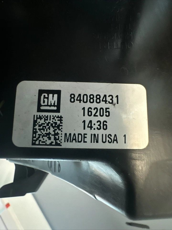 Faro derecho Chevy Malibu 2016 2018 lado del pasajero OEM 84088431 Foto 3 de 4