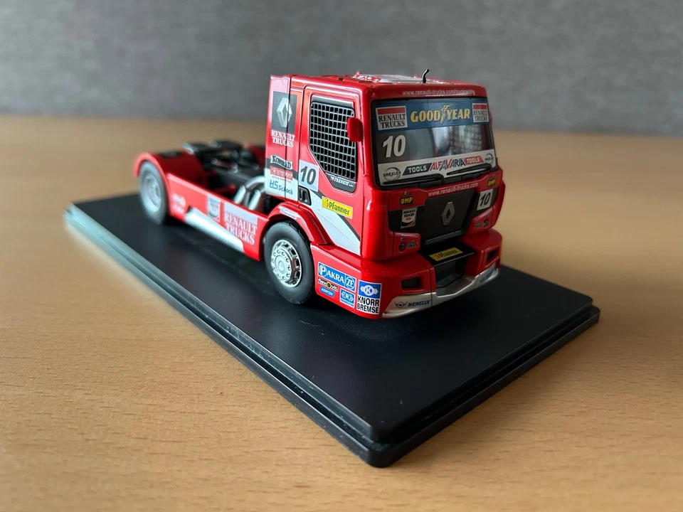 Camión de carreras Renault Trucks - Frankie Truck Racing Team 2008 - Nº 10 - Eligor 1:43 - Imagen 2 de 4
