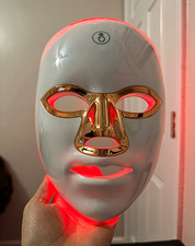 LED Light Therapy Mask for Face, White/Gold Plastic, 3 Settings, Battery