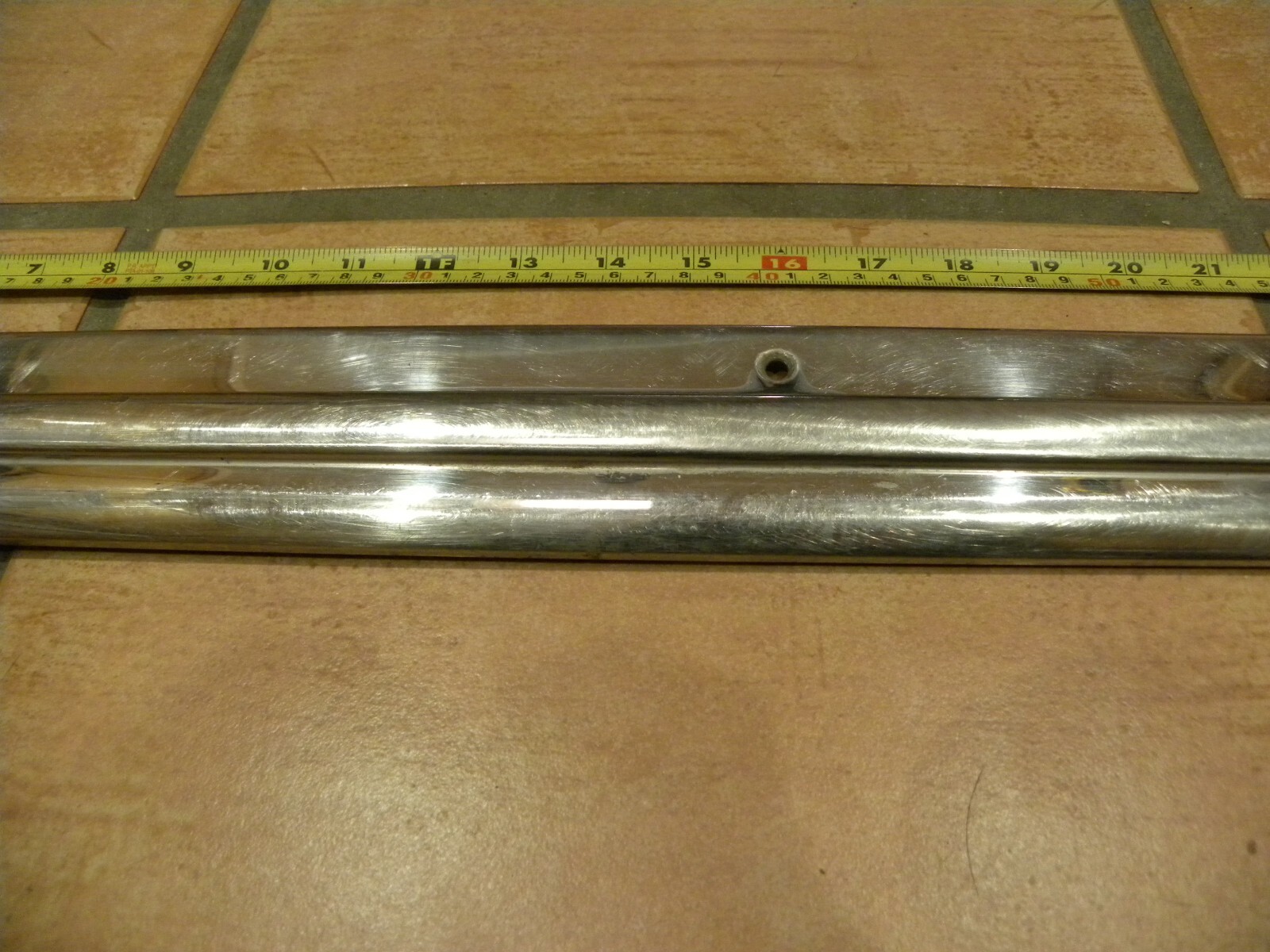 Rolls Royce Silver Shadow Bentley T Front Left Door Sill Trim Moulding Plate