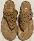 Clarks Artisan Embellished Leather Thong  Sandals Size 11 — photo 1