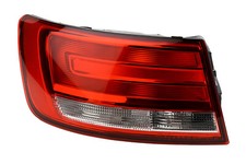 Heckleuchte passend für Audi A4 8W 05/2015-09/18 außen Links Fahrerseite Halogen