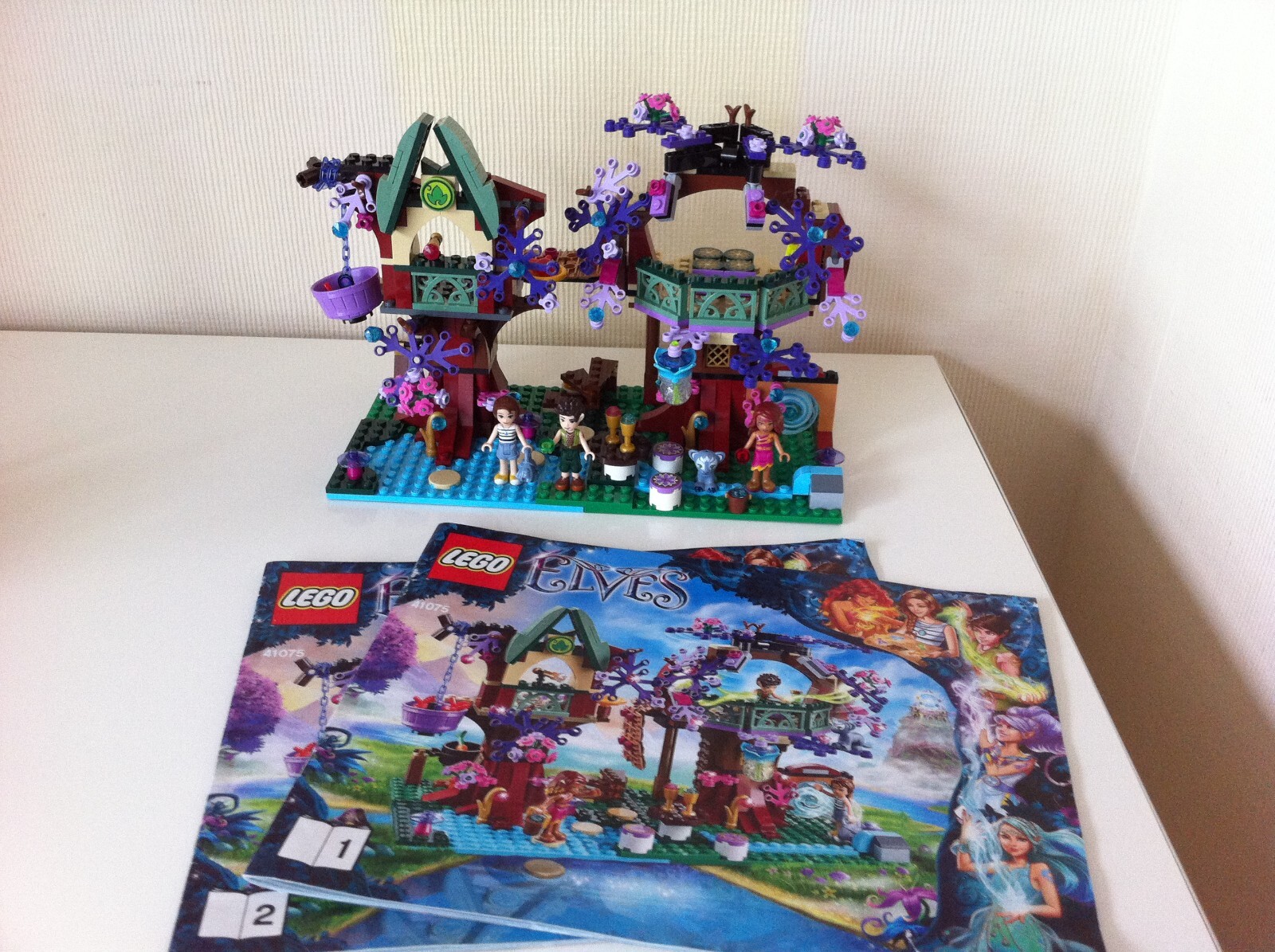 Lego 41075 The Elves' Treetop Hideaway   100% complete with instructions - VGC