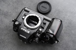 PRO Nikon F4 Nikon DP 20 Finder & MB 20 Grip (Beautiful & Ful.Work.) F3 F4S F6