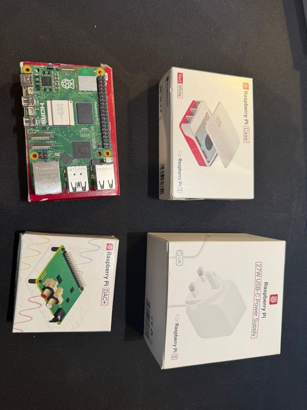 Raspberry Pi 5 (8GB RAM) plus DAC+, case and charger