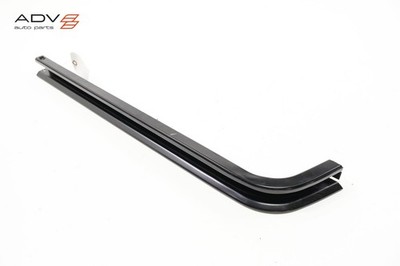2020 - 2026 CHRYSLER VOYAGER REAR RIGHT SIDE SLIDE DOOR ROLLER TRACK RAIL OEM