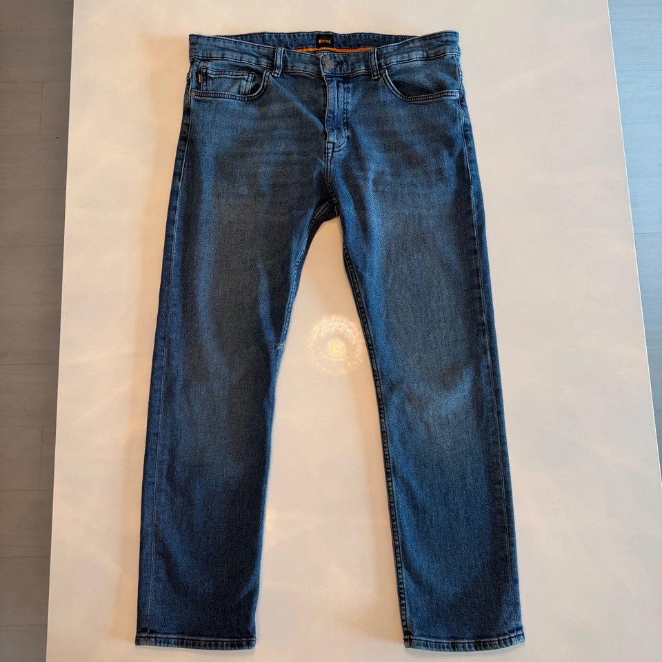 Hugo Boss Delaware Slim Fit Jeans Men’s 34x30 Light Wash Stretch Denim - Image 2 of 4