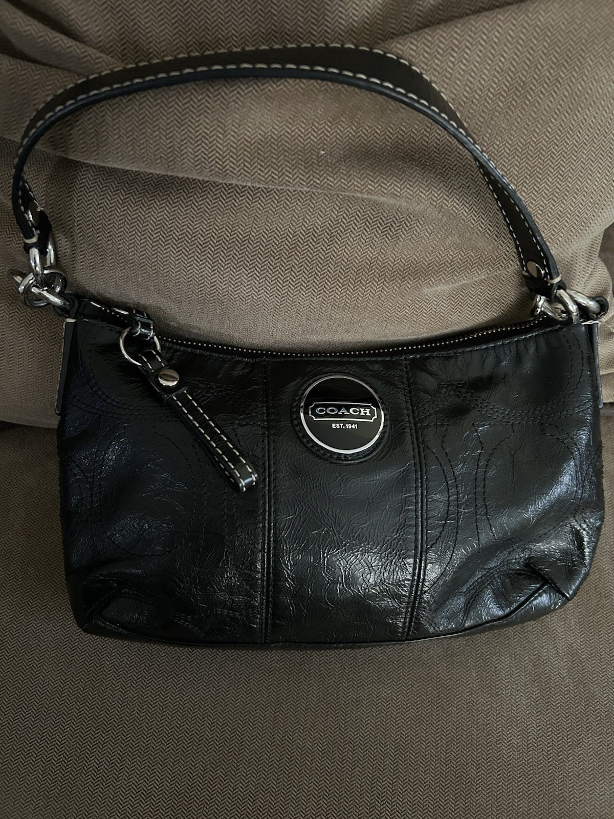 Coach Signature C Y2K Black Patent Leather Embossed Stitch Bag F15141