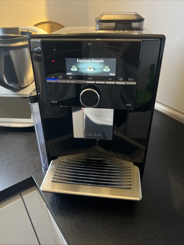 Siemens Kaffeevollautomat EQ.9 S300  mit Mehreren Nutzerprofile