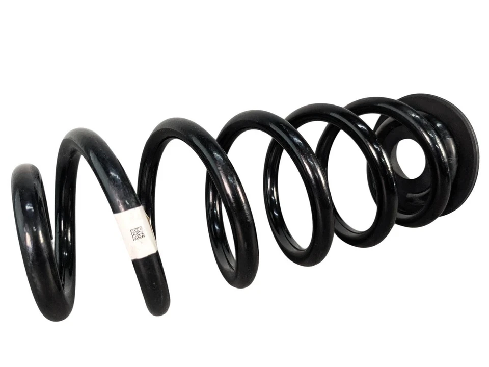 Muelle helicoidal de suspensión trasera izquierda o derecha MK8 5WA511115 2022-2024 Volkswagen Golf GTI Foto 3 de 4