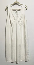 Old Navy Dress Womens 2X White Sleeveless V Neck Tie Back Smocked Maxi Linen