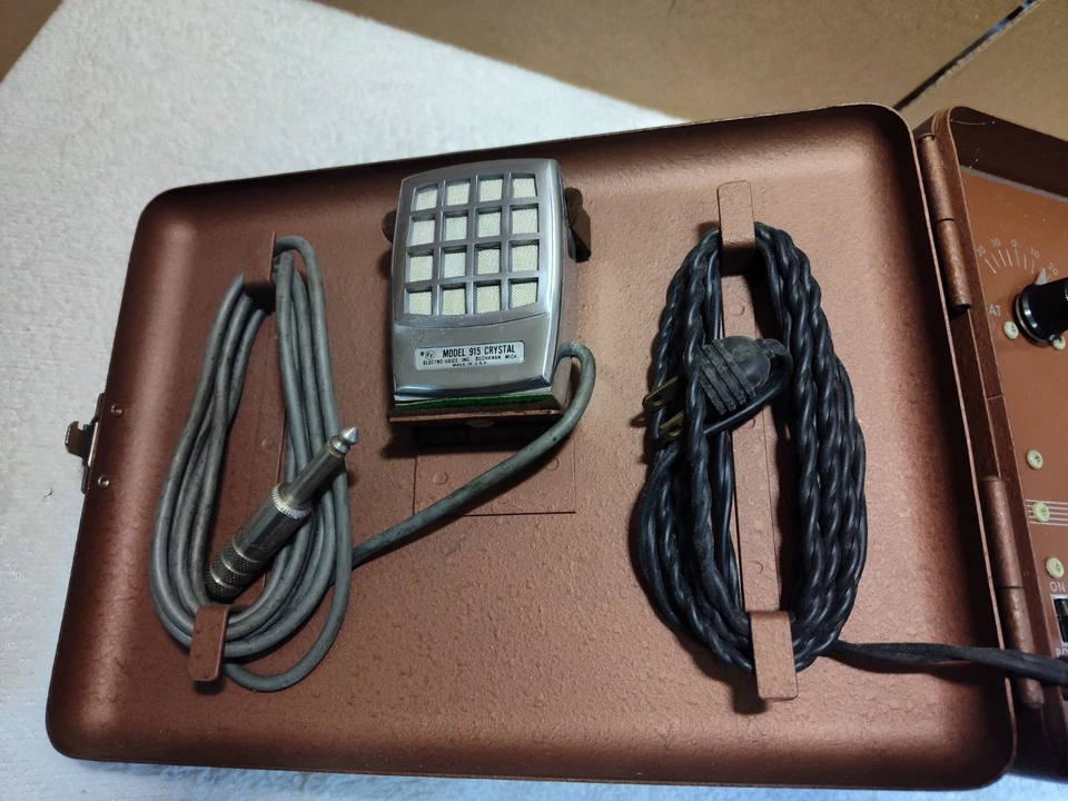 CONN Strobotuner Model ST2 1950 Power's Up, Clean - Image 3 of 4