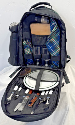 Picnic Backpack for 2 Black and Hunter Green Wine Cooler Bag by PICNIC SPORT