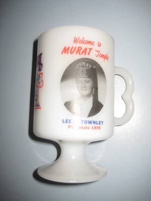 1976 Milk Glass Mug Murat Shriner Temple Potentates LEE B. TOWNLEY HTF