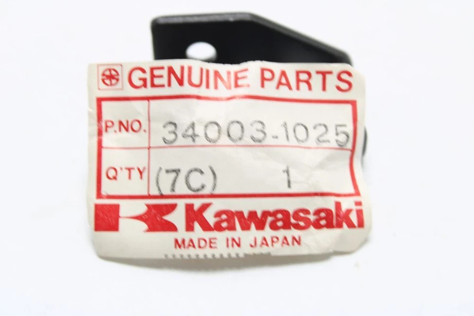 Kawasaki KZ400/700/1300 LTD CSR 34003-1025 FOOTREST HOLDER - Image 4 of 4
