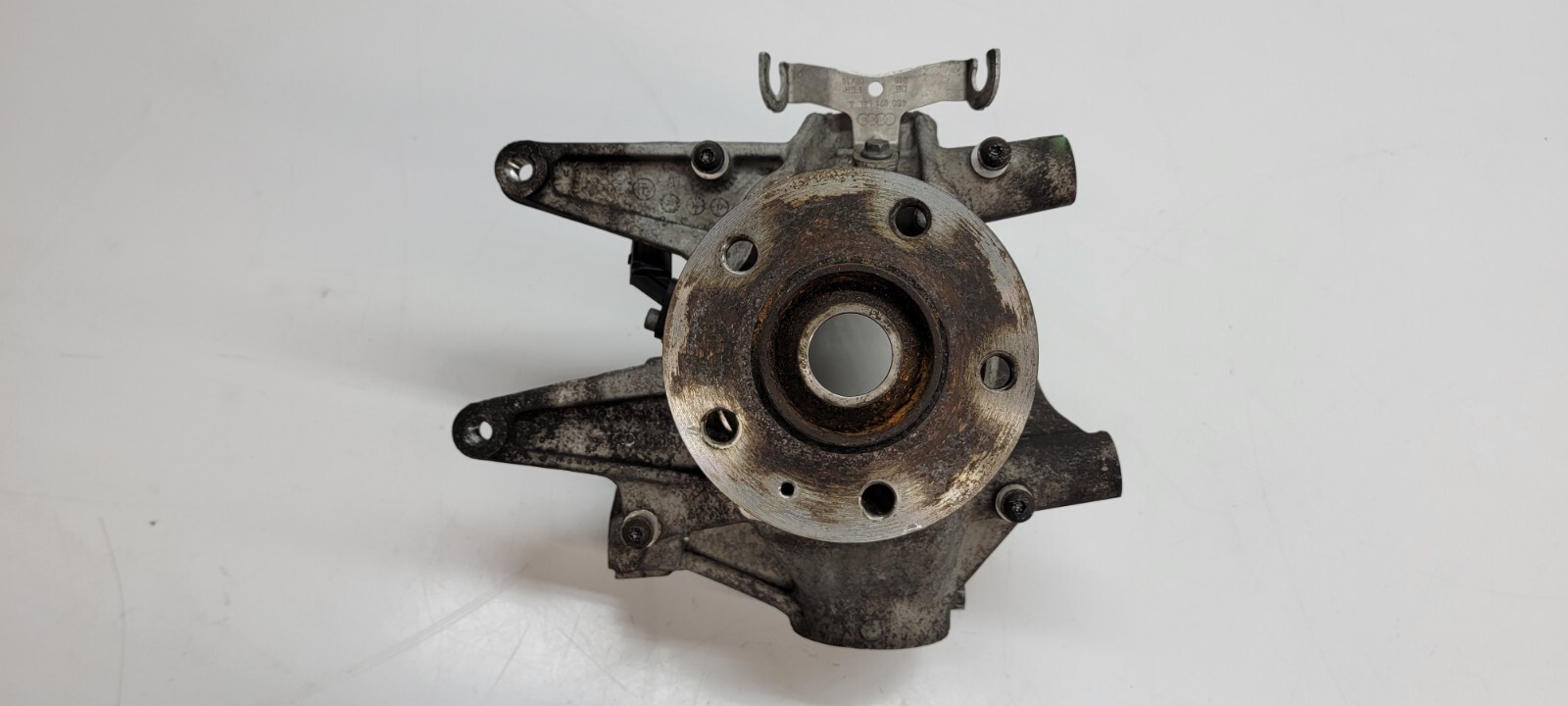 LAMBORGHINI HURACAN PASSENGER REAR RIGHT HUB KNUCKLE CARRIER  OEM 4T0505434C