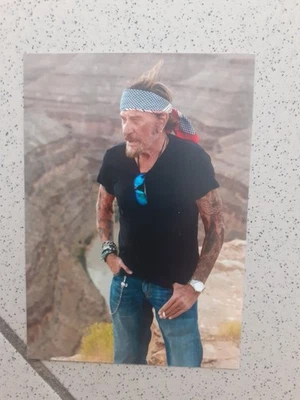 JOHNNY HALLYDAY 1 CARTE PROMO MON PAYS C'EST L'AMOUR 2018 - Photo 1/2