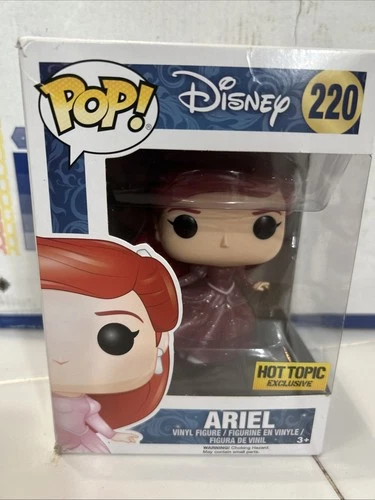 Funko Pop! Disney The Little Mermaid Ariel #220 Hot Topic Exclusive w/Protector