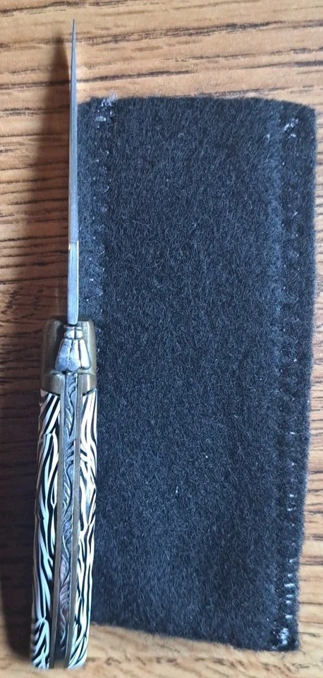 Laguiole Mini Pocket Knife Black And White Handle W/Brass Bolster Sharp! - Image 4 of 4