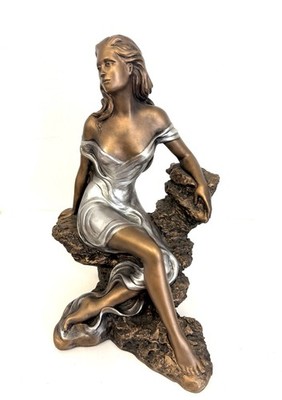 Austin Sculpture Bronze Statue Alice Heath Memories 16.5