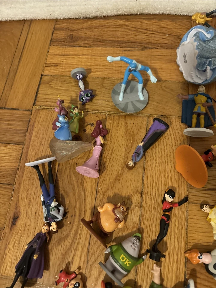 Huge Lot Of Disney cake Topper Figures- Toy Story Princess Pixar - Image 3 of 4