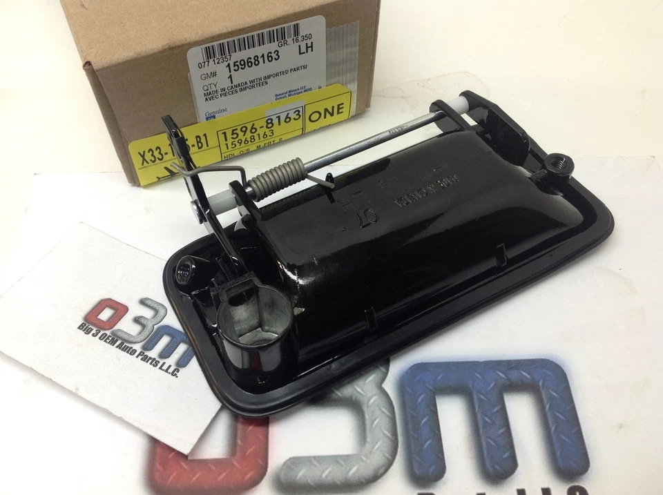 Chevrolet C/K K-Blazer GMC C/K Yukon Driver LH Front Outside Door Handle new OEM - Image 2 of 2