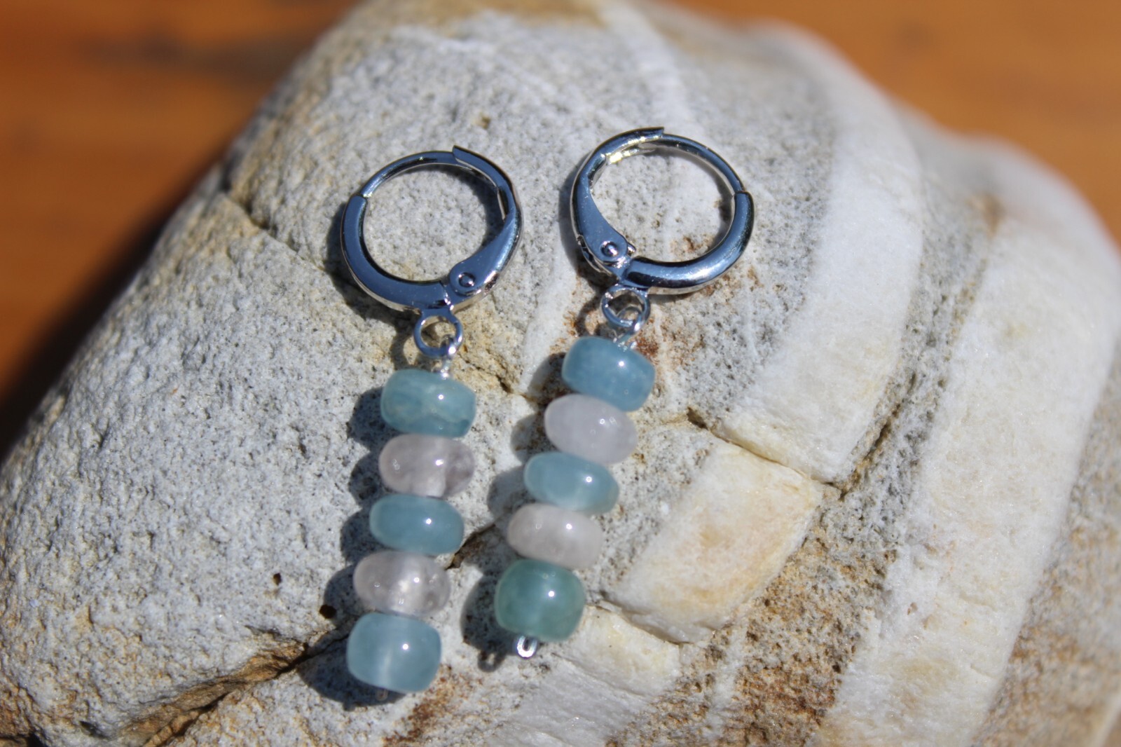 Boucles d'oreilles dormeuses aigue-marine et morganite rose : le cadeau idéal pour femme