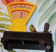 DDR Kaufmannsladen waage Spielzeug defekt vintage MG