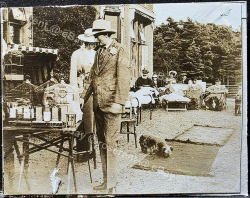 WW1 Minley Military Hospital - Soldiers & caged birds outside -photo 8.5 by 7cm