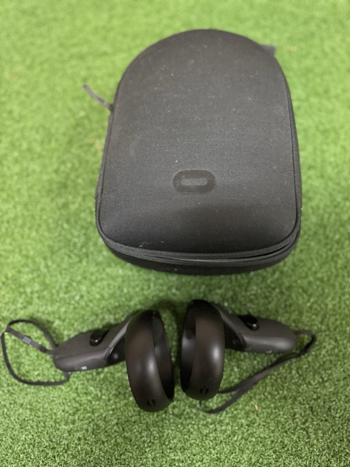 Meta Quest 2 64GB – Casque VR Occasion Avec Manettes Et Housse