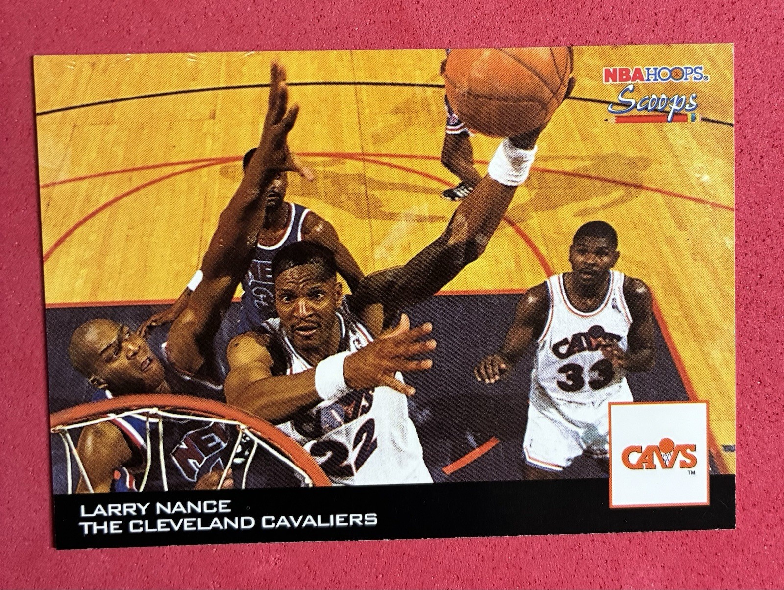 1993-94 NBA Hoops - Scoops Larry Nance #HS5 Free Shipping/Toploader