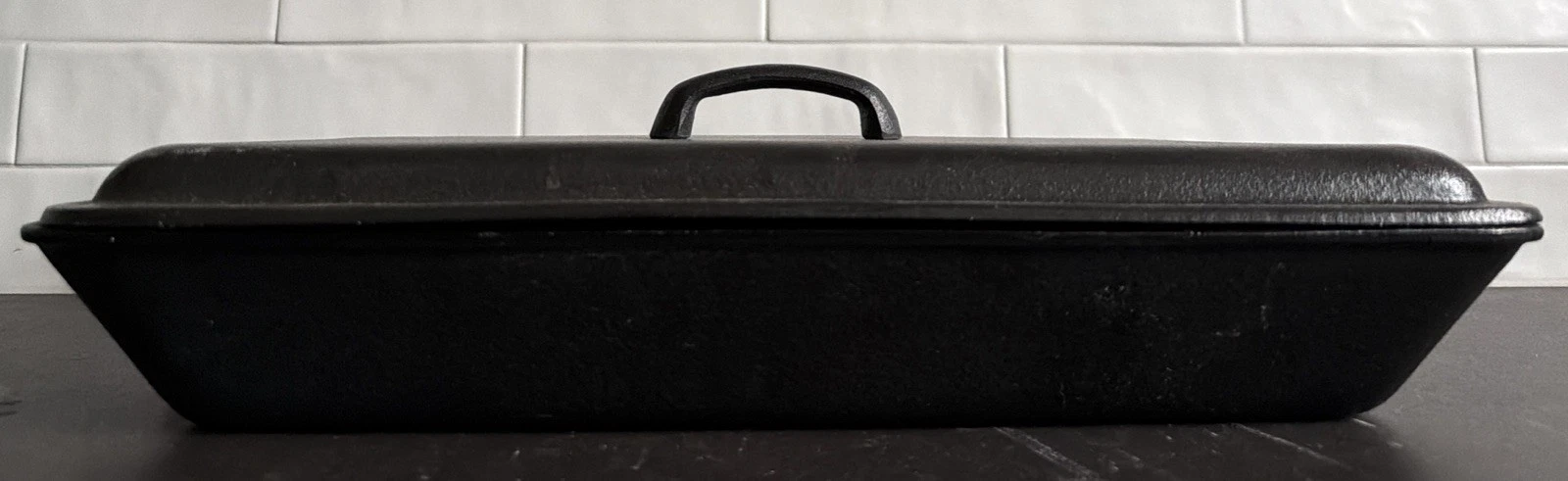 Cast Iron Deep Fry Rectangle Pan w/ Lid and Handles 16.5" x 11" Unused