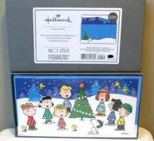 Hallmark Peanuts Christmas Card Set of 16 w/Designer Envelopes Around Tree new