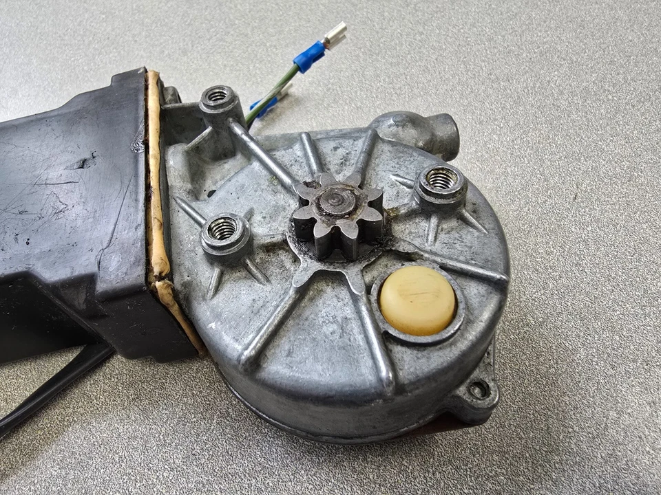 BONITO USADO ORIGINAL PORSCHE 911 930 PASAJEROS PUERTA VENTANA ELÉCTRICA MOTOR PROBADO R1 Foto 3 de 4