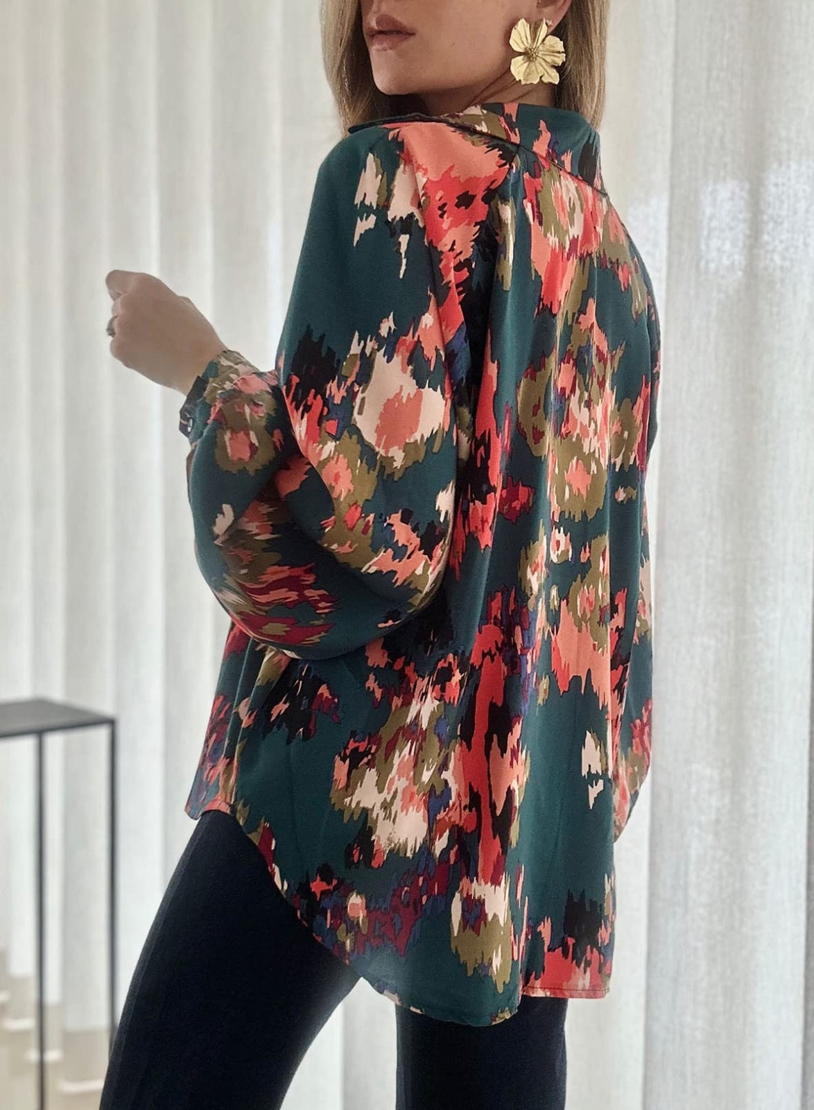 FARYSAYS Women's Casual Boho Abstract Print V Neck Lantern Long Sleeve