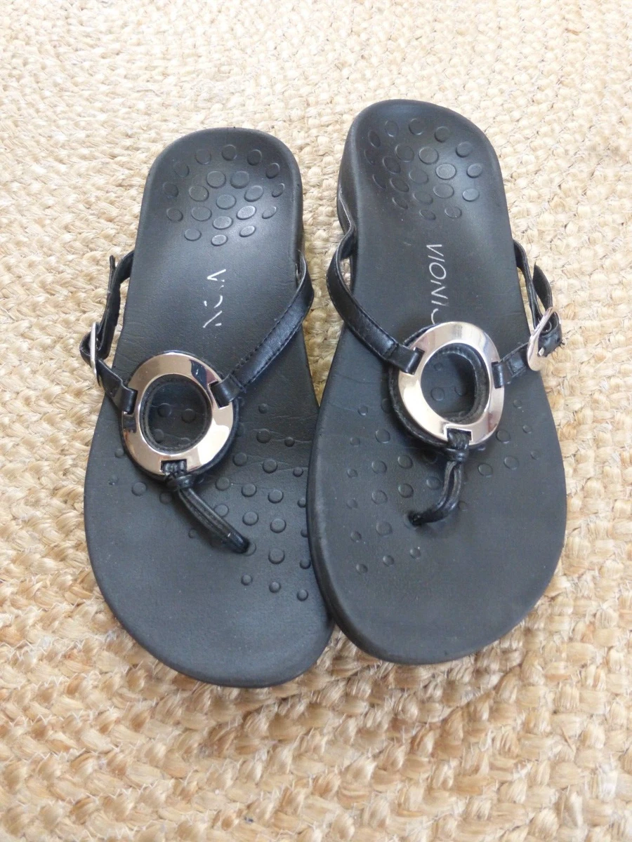 Vionic karina shop sandals black